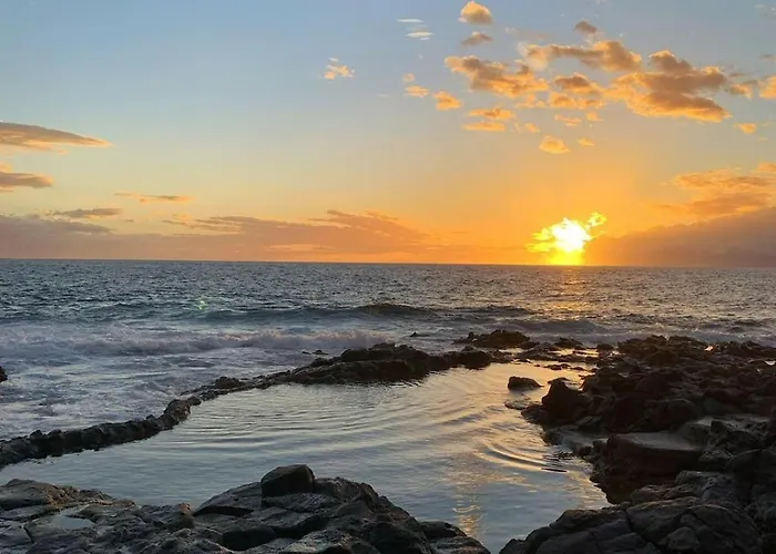 Con Vistas En Playa Paraíso, Adeje Apartamento *